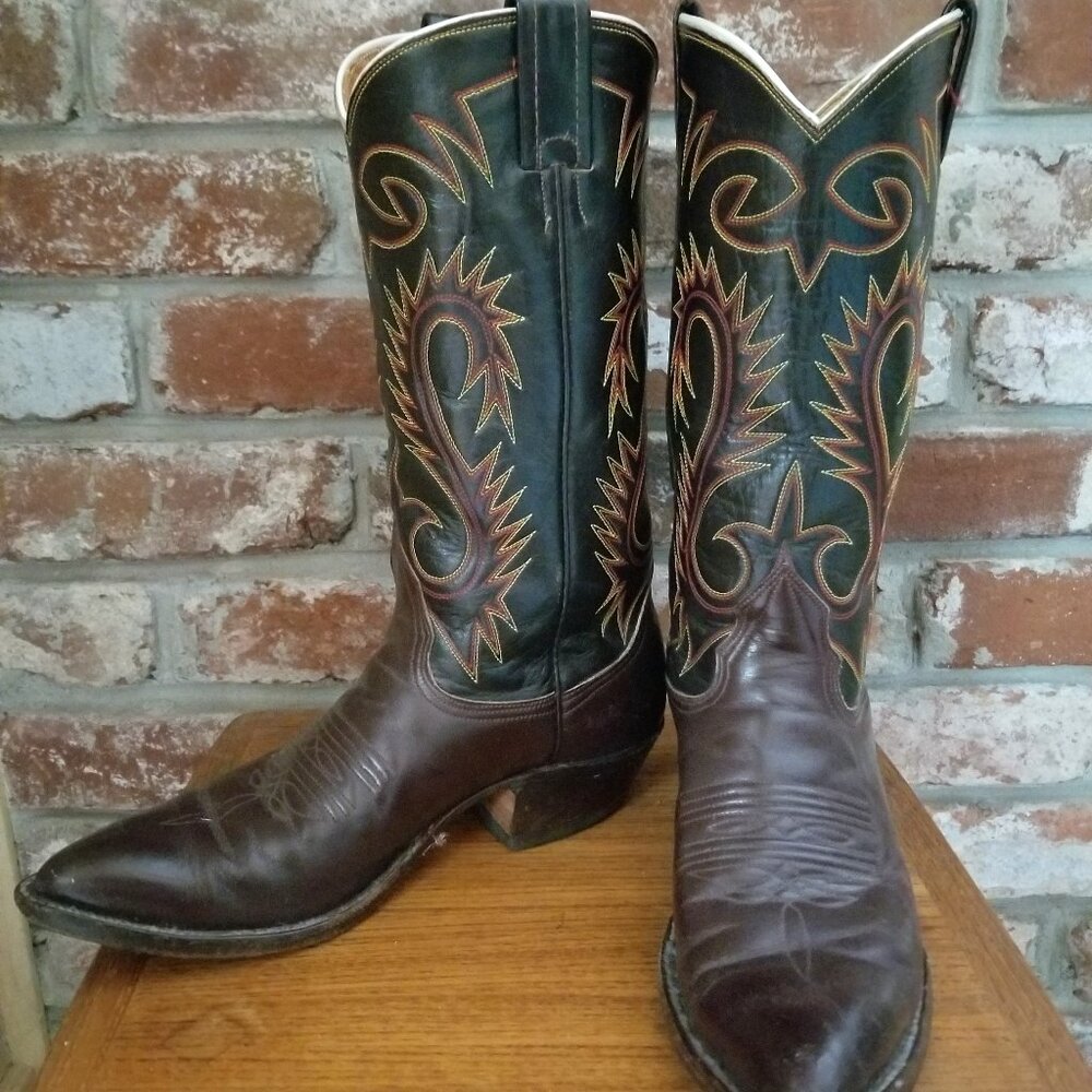 Nocona Cowboy Boots, W's Sz 9, Embroidered, Classic